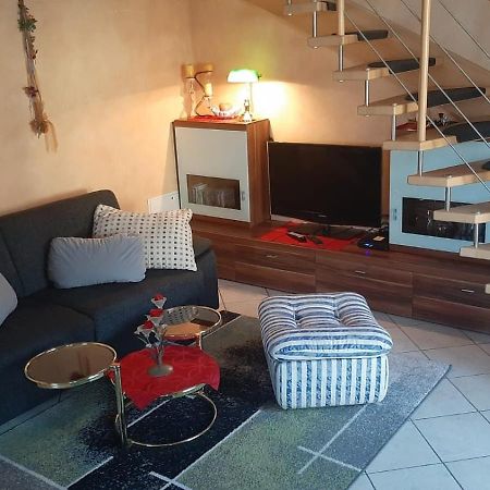 Ferienwohnung Regina Sankt Peter-Freienstein Εξωτερικό φωτογραφία