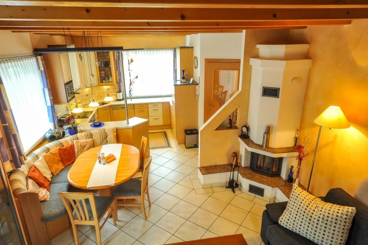 Ferienwohnung Regina Sankt Peter-Freienstein Εξωτερικό φωτογραφία