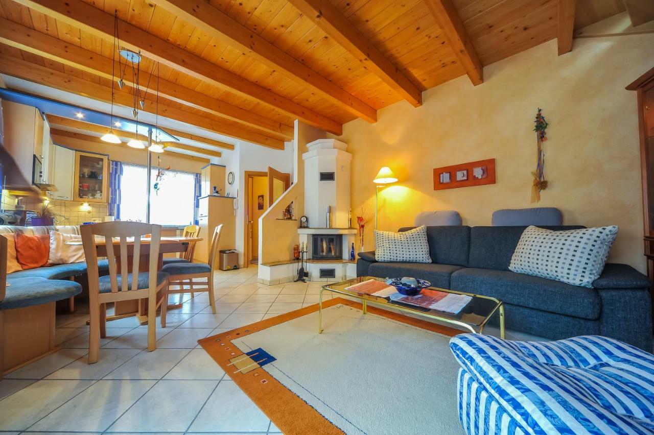 Ferienwohnung Regina Sankt Peter-Freienstein Εξωτερικό φωτογραφία